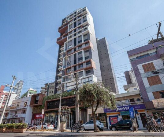 Cobertura à venda no Centro: