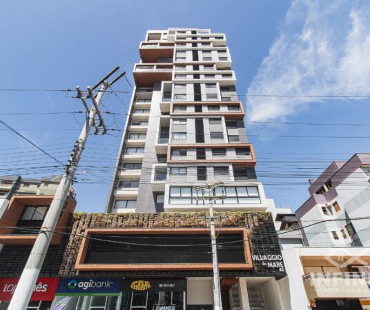 Cobertura à venda no Centro: