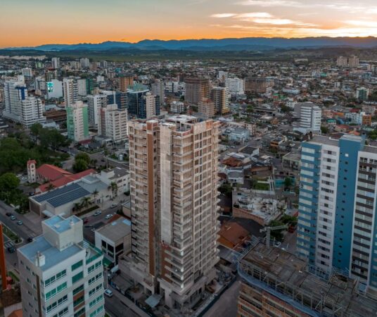 Apartamento à venda no Centro: