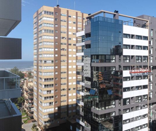 Apartamento à venda no Praia Grande: