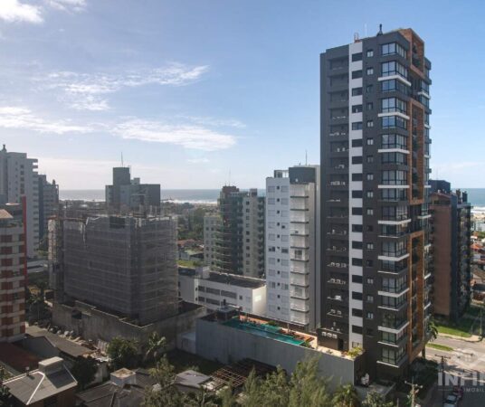 Apartamento à venda no Praia Grande: