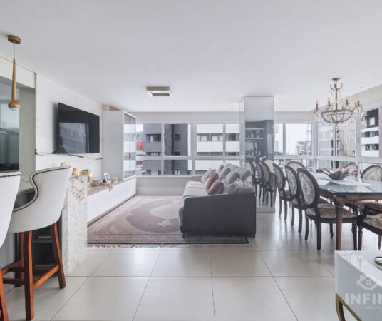 Apartamento à venda no Praia Grande: