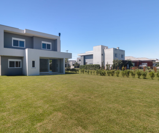 Casa à venda no Reserva das Águas: