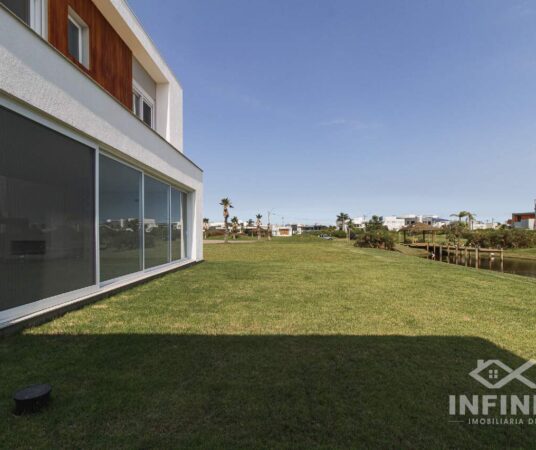 Casa à venda no Reserva das Águas: