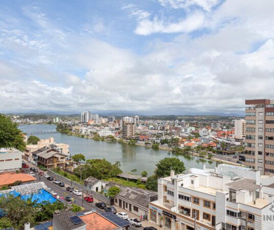 Apartamento à venda no Prainha: