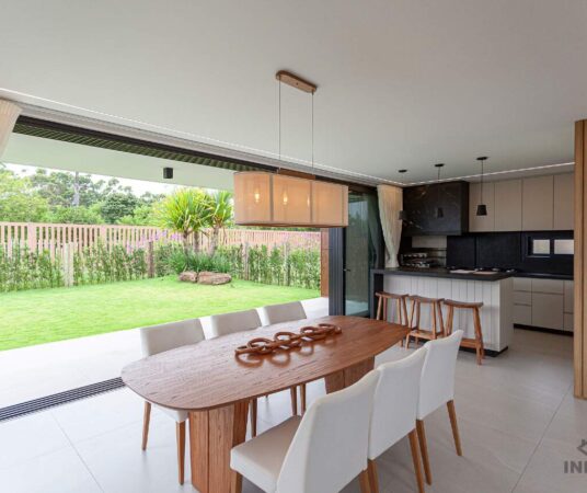 Casa à venda no Ilhas Park: