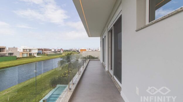 Casa à venda no Reserva das Águas: