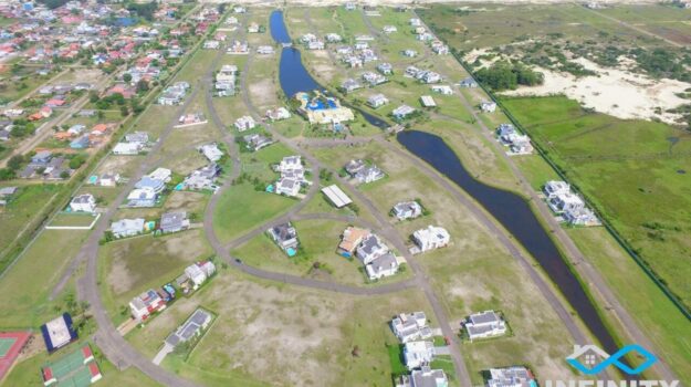 Terreno à venda no Ocean Side: