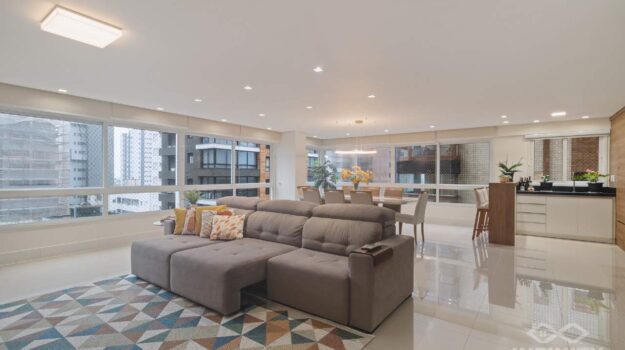 Apartamento à venda no Praia Grande: