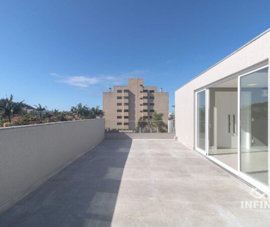 Cobertura à venda no Praia Da cal :