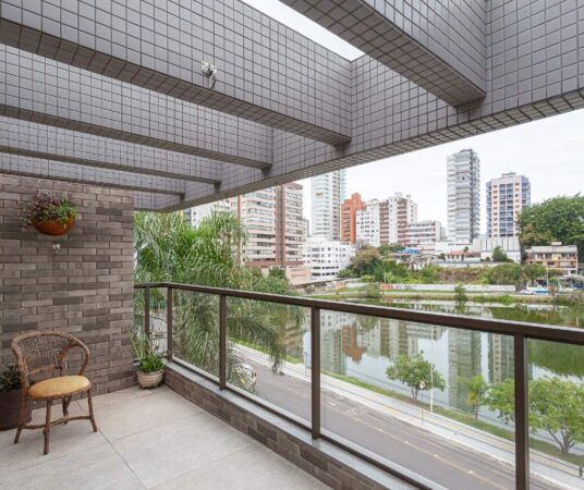 Apartamento à venda no Centro: