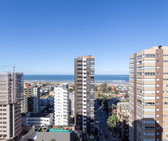 Apartamento à venda no Praia Grande: