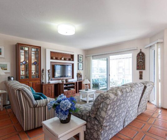 Apartamento à venda no Praia Grande: