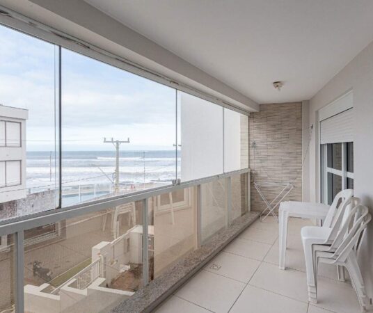Apartamento à venda no Prainha: