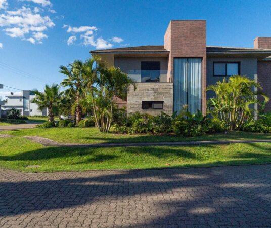 Casa à venda no Ilhas Park: