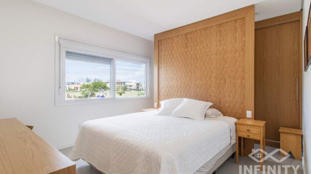 Casa à venda no Ocean Side: