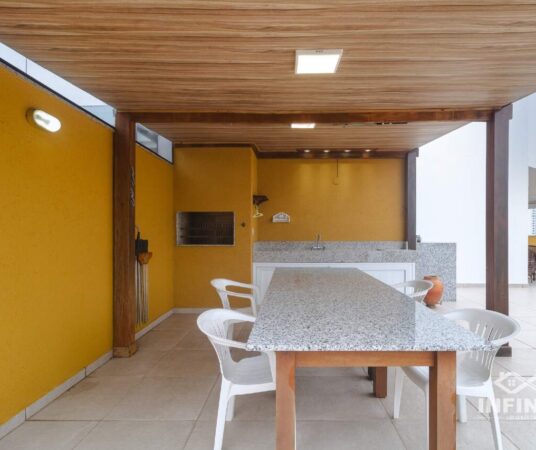 Cobertura à venda no Praia Da cal :