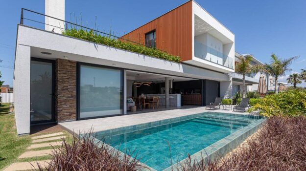 Casa à venda no Ocean Side: Casa à venda no Ocean Side: