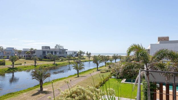 Casa à venda no Ocean Side: Casa à venda no Ocean Side: