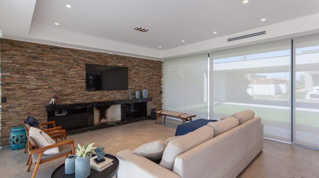 Casa à venda no Ocean Side: Casa à venda no Ocean Side: