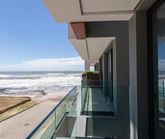 Apartamento à venda no Praia Da cal :
