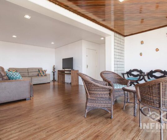 Cobertura à venda no Praia Grande: