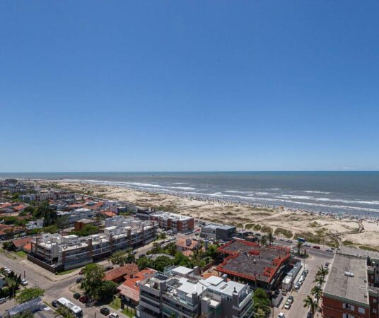 Apartamento à venda no Praia Grande: