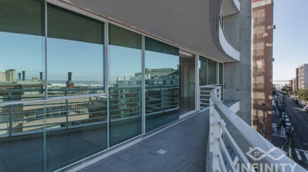 Apartamento à venda no Prainha: