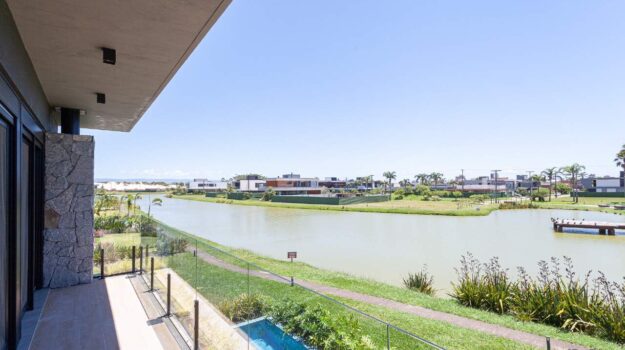 Casa à venda no Ilhas Park: