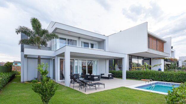 Casa à venda no Ilhas Park: