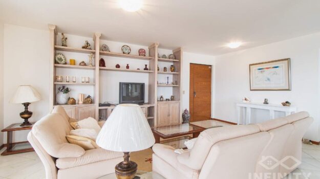 Apartamento à venda no Praia Grande: