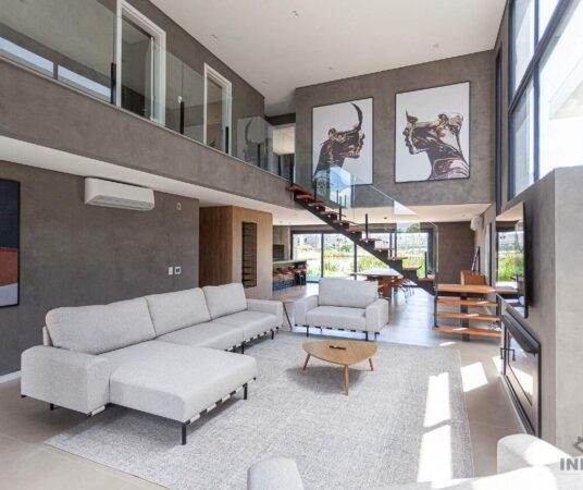 Casa à venda no Ilhas Park: