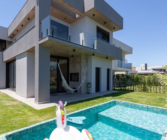 Casa à venda no Ilhas Park: