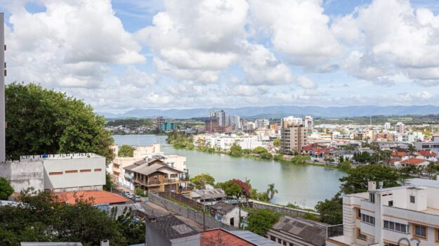 Apartamento à venda no Prainha: