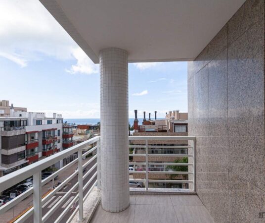 Apartamento à venda no Prainha: