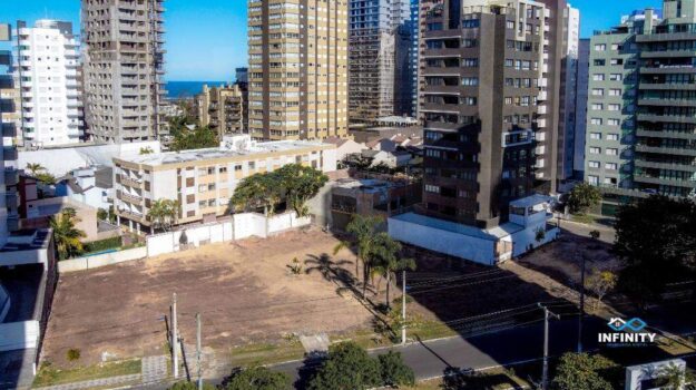 Apartamento à venda no Praia Grande: