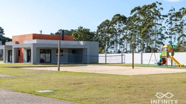 Terreno à venda no Lake: