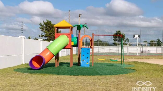 Terreno à venda no Lake: