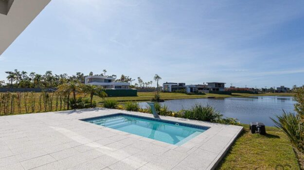 Casa à venda no Reserva das Águas:
