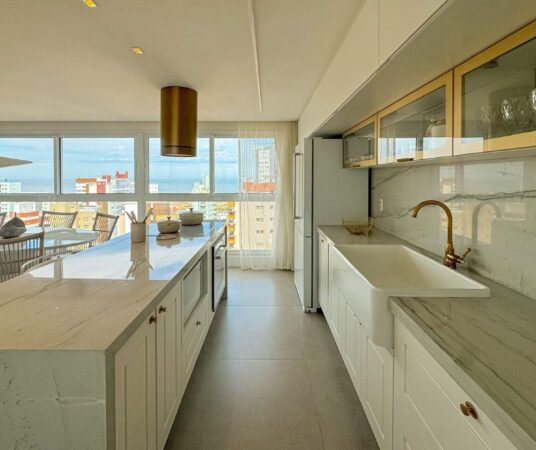 Cobertura à venda no Praia Grande: