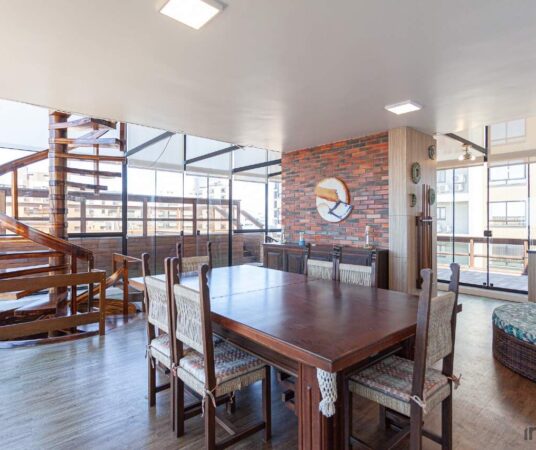 Cobertura à venda no Praia Grande: