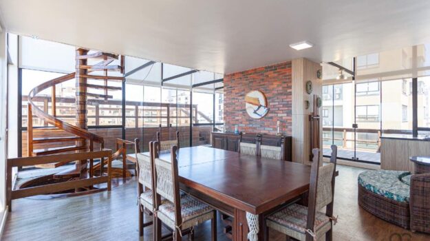 Cobertura à venda no Praia Grande: