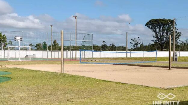 Terreno à venda no Lake: