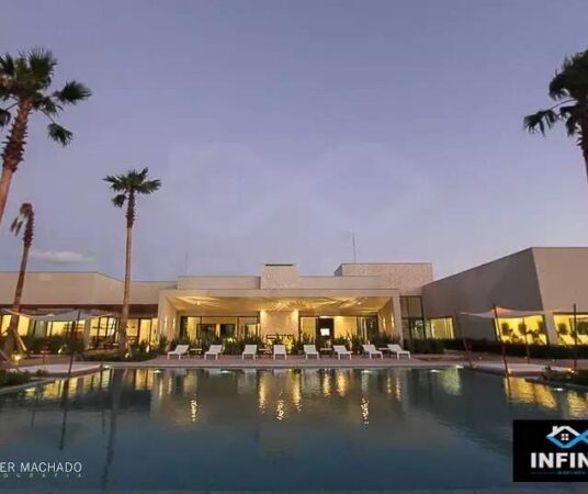 Terreno à venda no Ilhas Park: