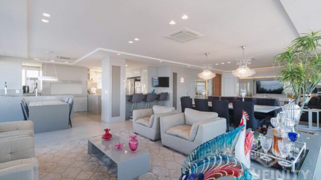 Apartamento à venda no Centro: Apartamento à venda no Centro: