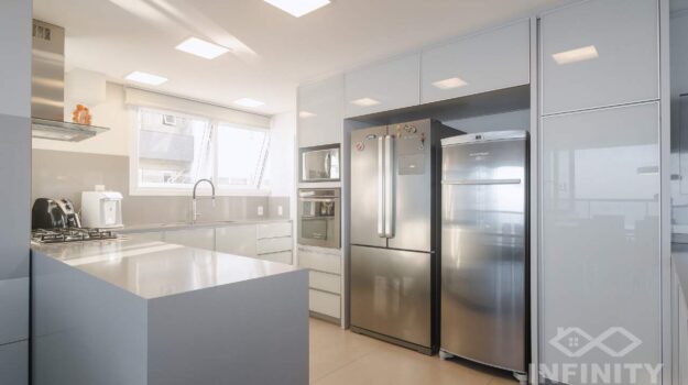 Apartamento à venda no Centro: Apartamento à venda no Centro: