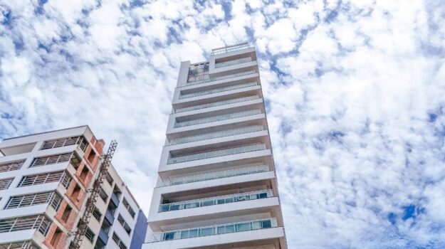 Apartamento à venda no Centro: Apartamento à venda no Centro: