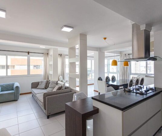 Apartamento à venda no Praia Grande: