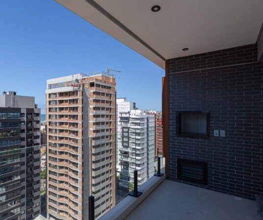 Apartamento à venda no Praia Grande: