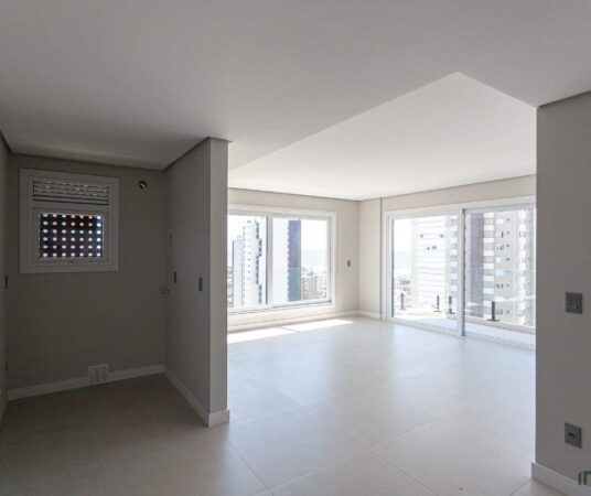 Apartamento à venda no Praia Grande: